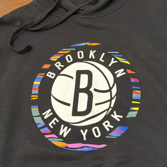 Brooklyn Nets New York NBA Black Hoodie Medium Mens Hoodie Basketball New Era - Picture 2 of 16